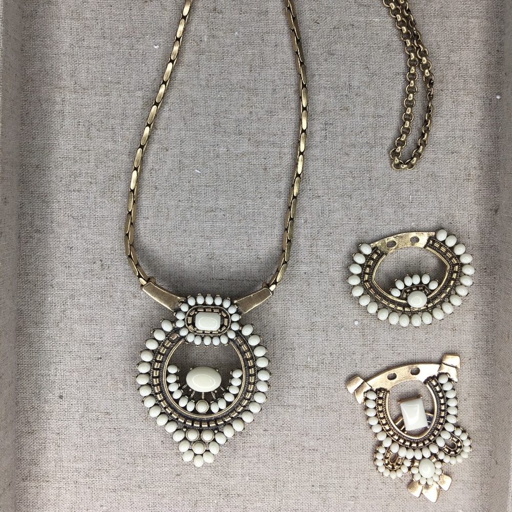 Havana Pendant Necklace | Stella & Dot - Picture 4 of 5